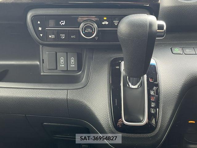 Honda N BOX CUSTOM 2019-03 372478-18