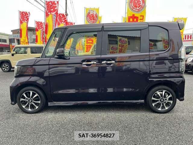 Honda N BOX CUSTOM 2019-03 372478-4