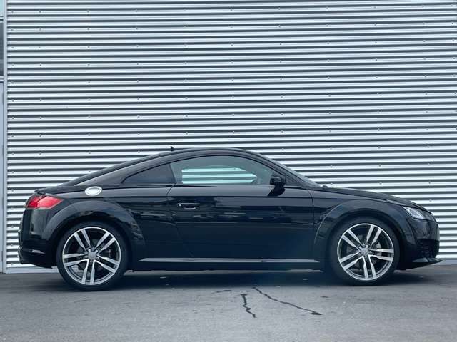 Audi TT 2017-03 11861-3