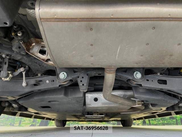 Toyota PRIUS 2016-07 366466-19