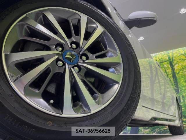 Toyota PRIUS 2016-07 366466-13