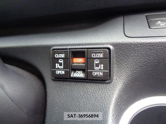 Toyota SIENTA 2016-11 384587-21