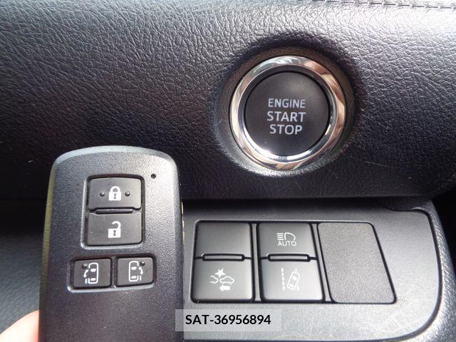 Toyota SIENTA 2016-11 384587-20