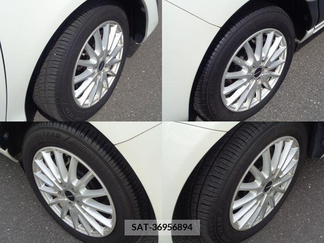 Toyota SIENTA 2016-11 384587-6