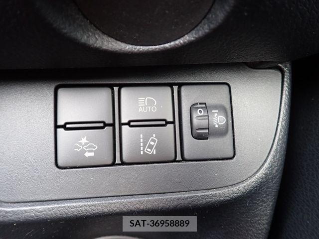 Toyota SIENTA 2019-01 217398-9