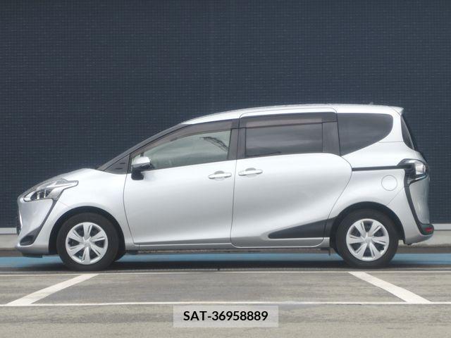 Toyota SIENTA 2019-01 217398-16