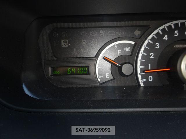 Toyota VOXY 2011-06 321322-16
