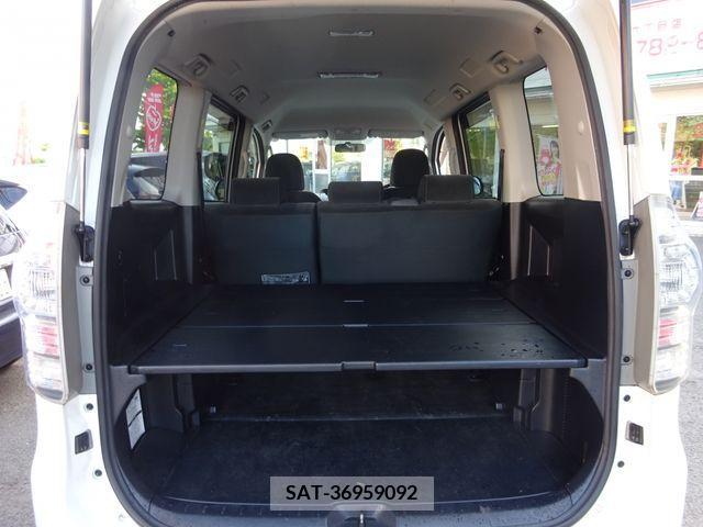 Toyota VOXY 2011-06 321322-12