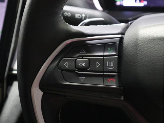 Jeep GRAND CHEROKEE 2022-08 188612-21