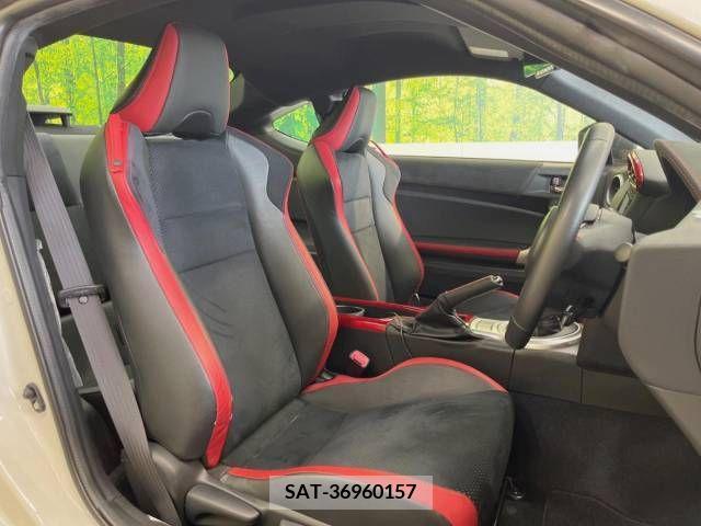 Toyota 86 2016-09 379578-8