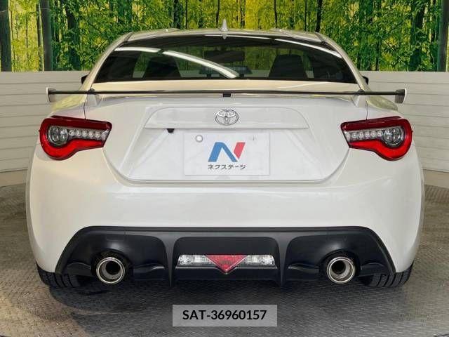 Toyota 86 2016-09 379578-15