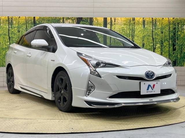 Toyota PRIUS 2017-01 12684-16