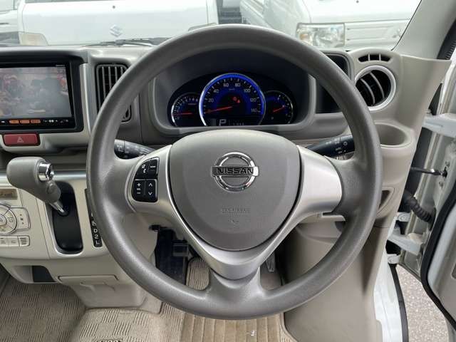 Nissan CLIPPER RIO 2017-01 10586-13