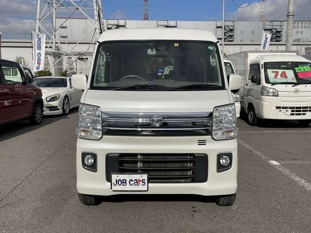 Nissan CLIPPER RIO 2017-01 10586-3