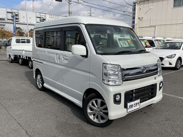 Nissan CLIPPER RIO 2017-01 10586-0