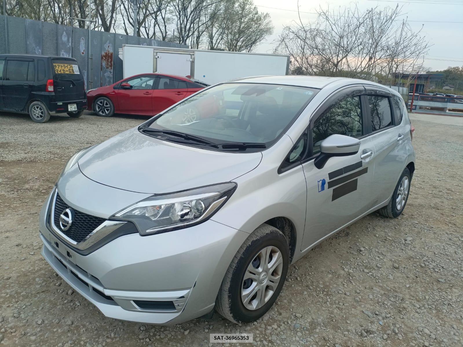Nissan NOTE 2017-04 258154-1