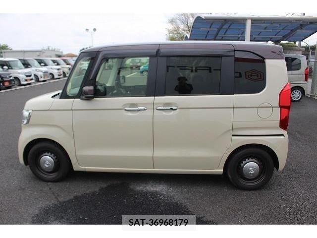 Honda N BOX 2023-03 278434-8