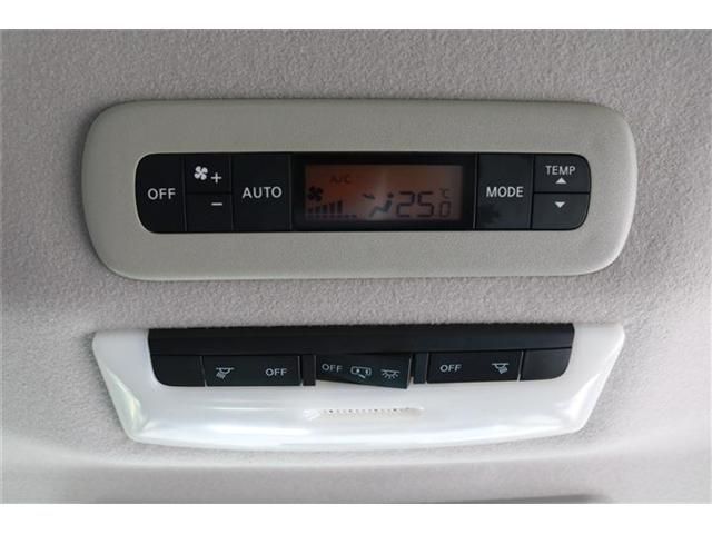 Nissan SERENA 2016-12 22733-23