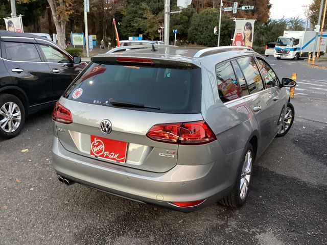 VolksWagen GOLF VARIANT 2015-07 192157-2
