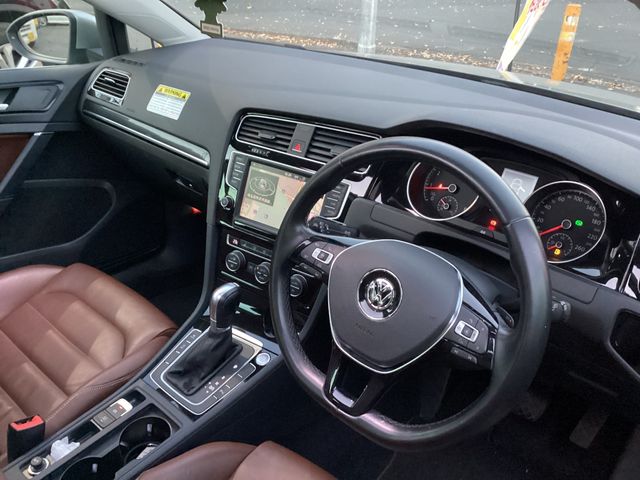 VolksWagen GOLF VARIANT 2015-07 192157-1