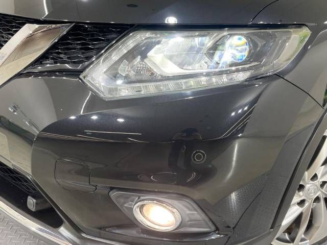 Nissan X-TRAIL 2017-05 182388-12