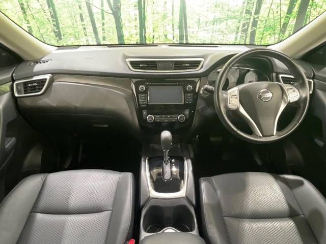 Nissan X-TRAIL 2017-05 182388-1