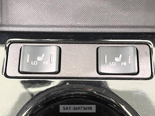 Toyota PRIUS 2020-11 282036-6