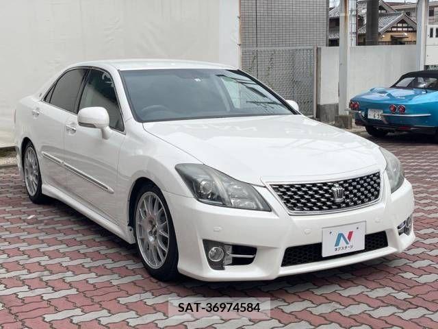 Toyota CROWN SEDAN 2010-06 325574-16
