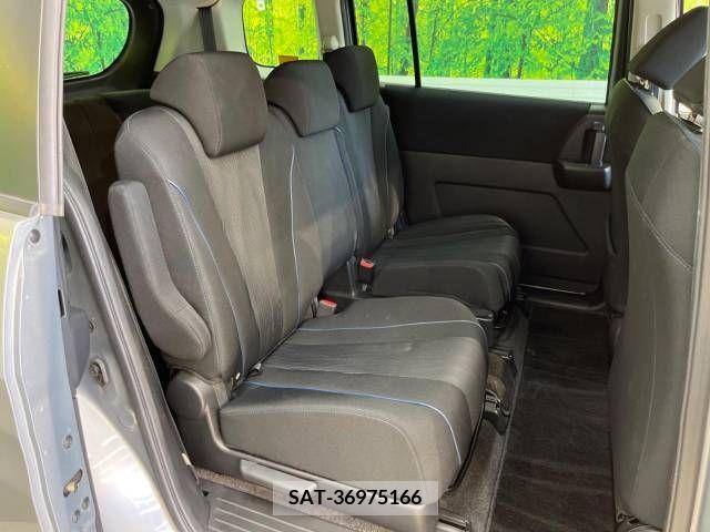 Mazda PREMACY 2012-03 247489-9