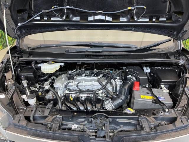 Toyota VOXY 2016-12 189945-19
