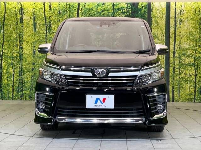 Toyota VOXY 2016-12 189945-17