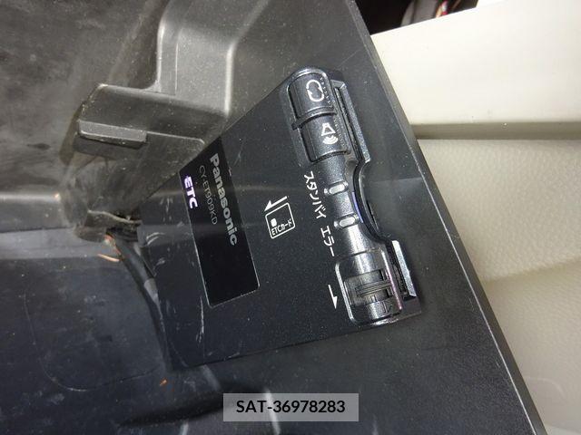 Suzuki EVERY 2010-06 301753-19