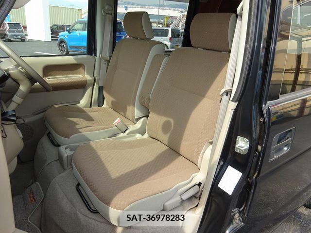 Suzuki EVERY 2010-06 301753-18