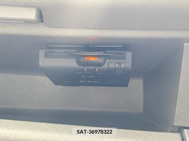 Nissan MARCH 2018-07 276247-4