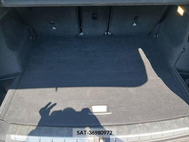 Bmw X1 2018-10 330600-9