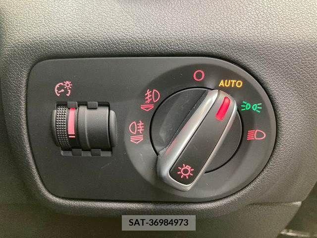 Audi A1 2015-12 261344-8