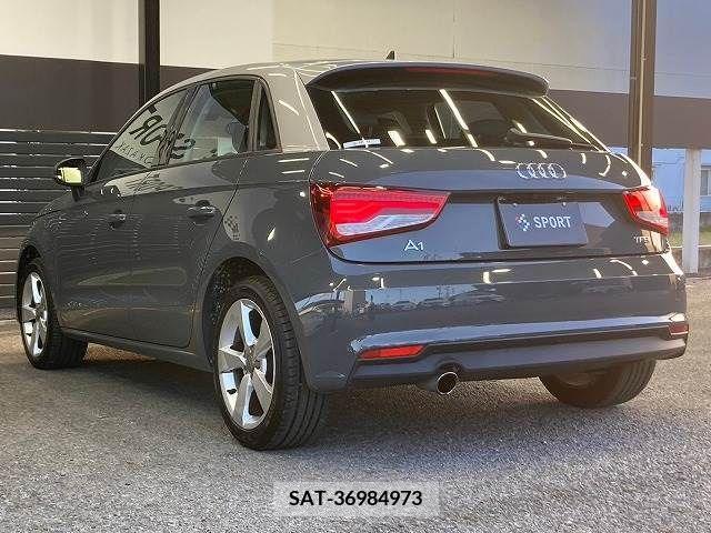 Audi A1 2015-12 261344-15