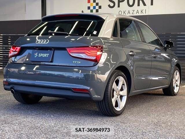 Audi A1 2015-12 261344-16