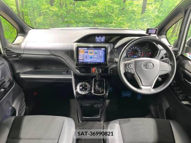 Toyota NOAH 2019-07 321639-1