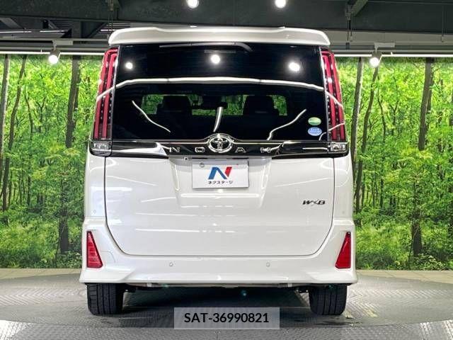 Toyota NOAH 2019-07 321639-16