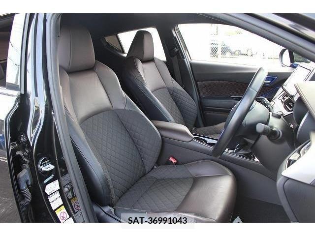 Toyota C-HR 2017-09 357865-14