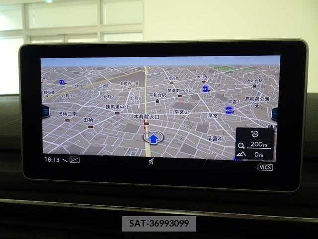 Audi A4 2019-09 356487-12