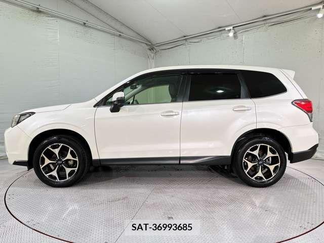 Subaru FORESTER 2016-11 315955-11