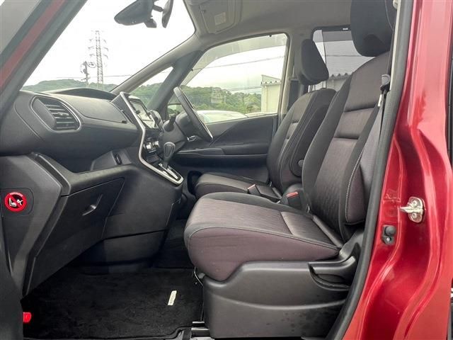 Nissan SERENA 2018-05 8384-2