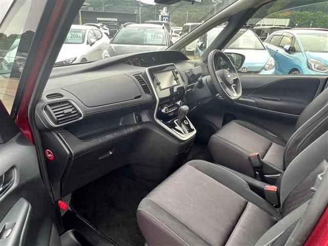 Nissan SERENA 2018-05 8384-15