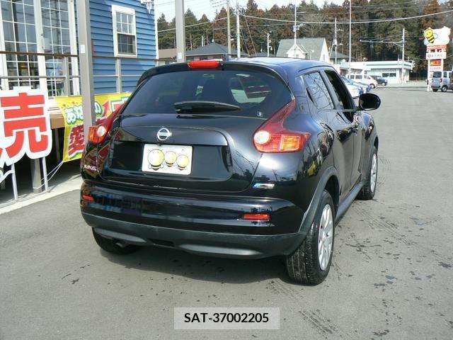 Nissan JUKE 2012-01 225181-2