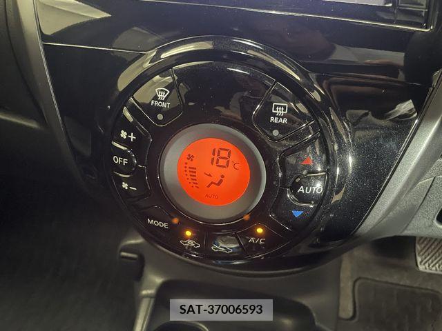 Nissan NOTE 2018-10 349858-18