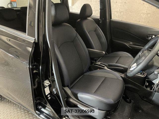 Nissan NOTE 2018-10 349858-12