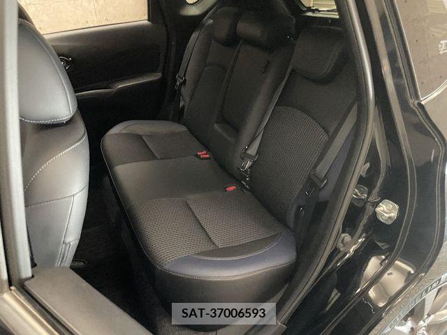Nissan NOTE 2018-10 349858-11