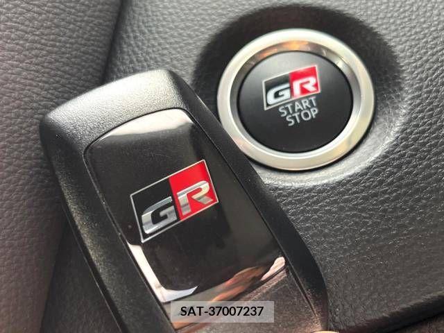 Toyota COROLLA 2023-06 304861-7
